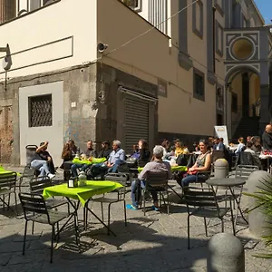 Dimora Della Scorziata Habitación en casa particular